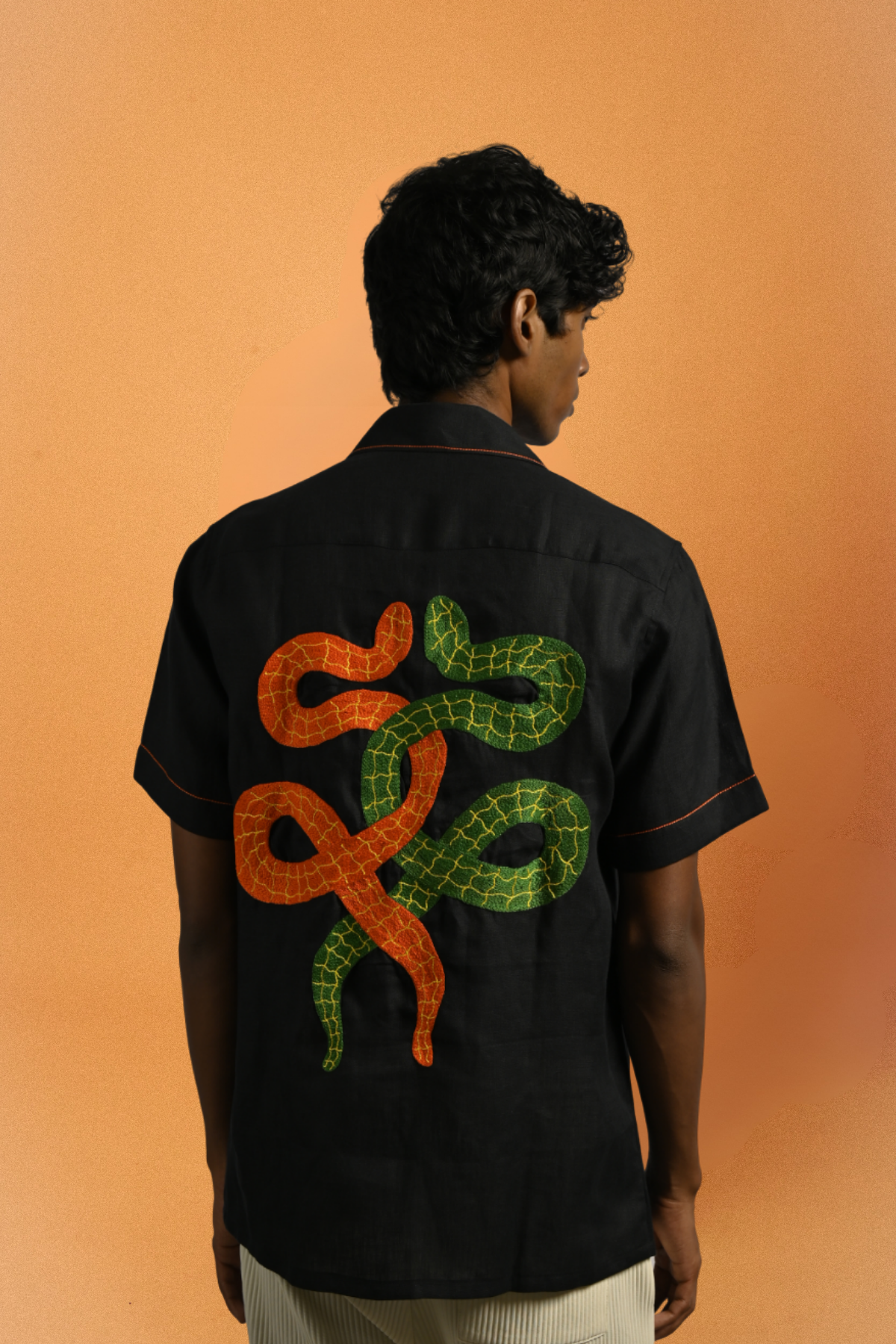 Naag Shirt – Nero Aari Embroidery in 'Linen'