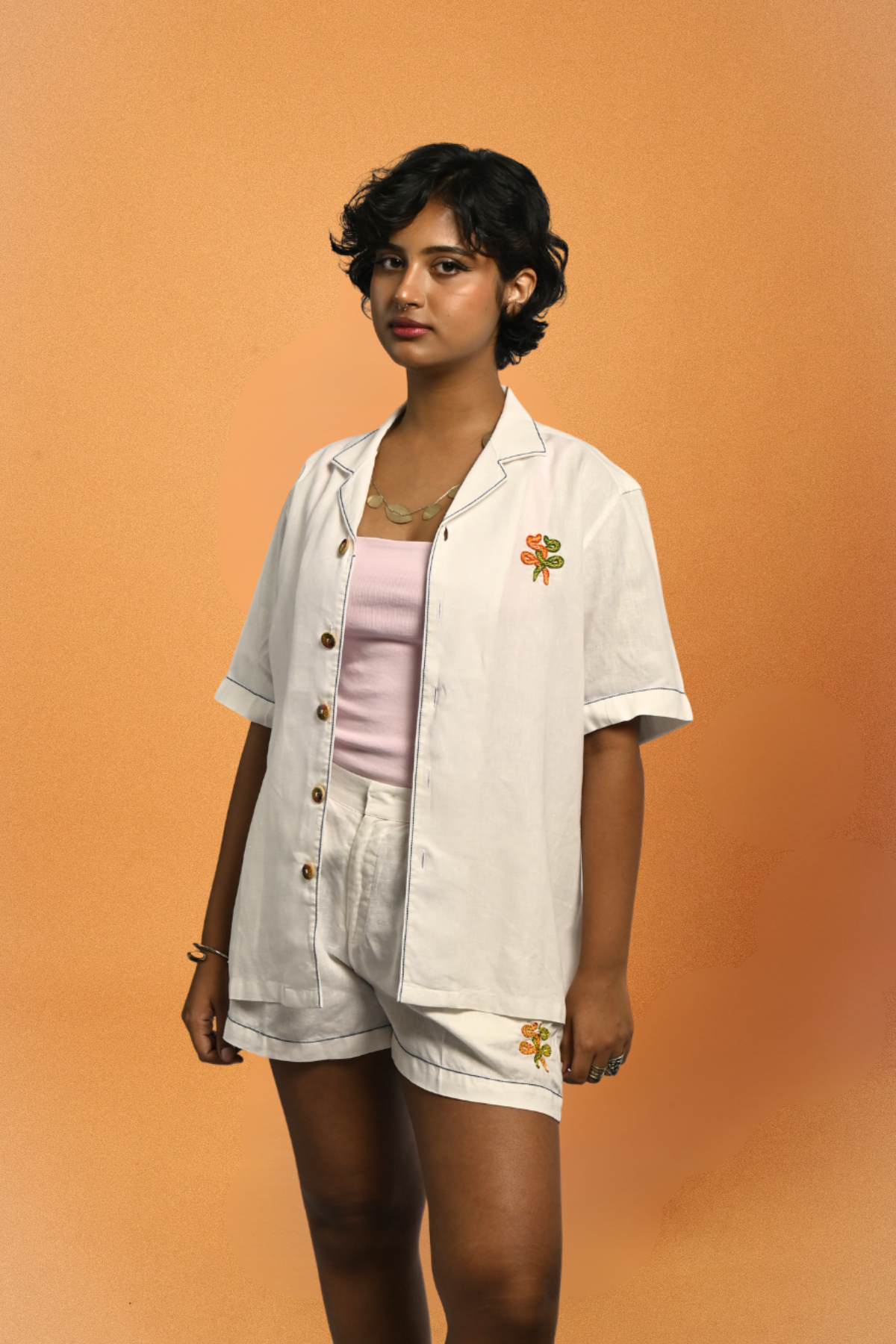 Taj Shirt – White Aari Embroidery in 'Linen'