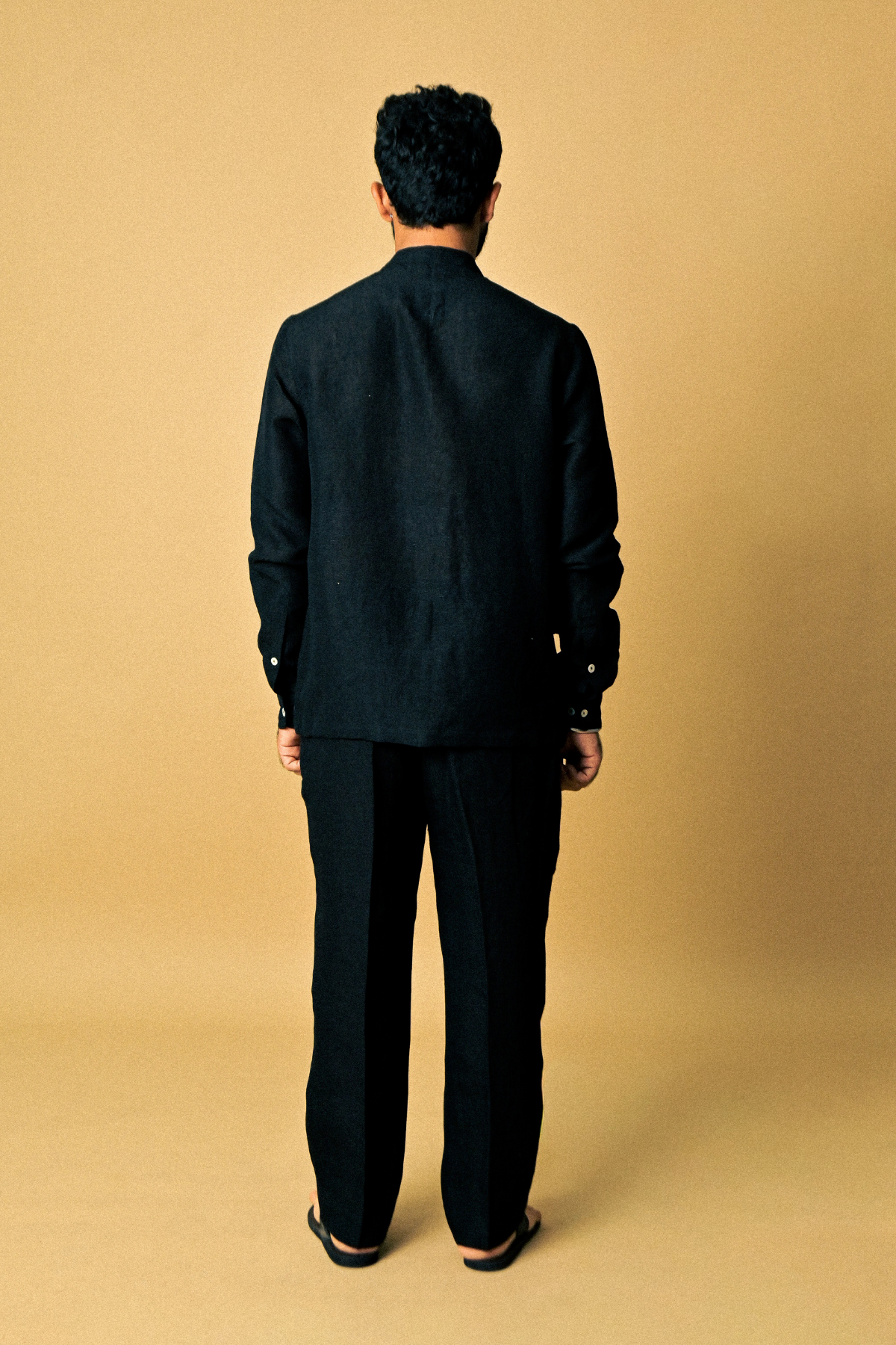 Cigar Shirt In 'Handloom Black Linen'
