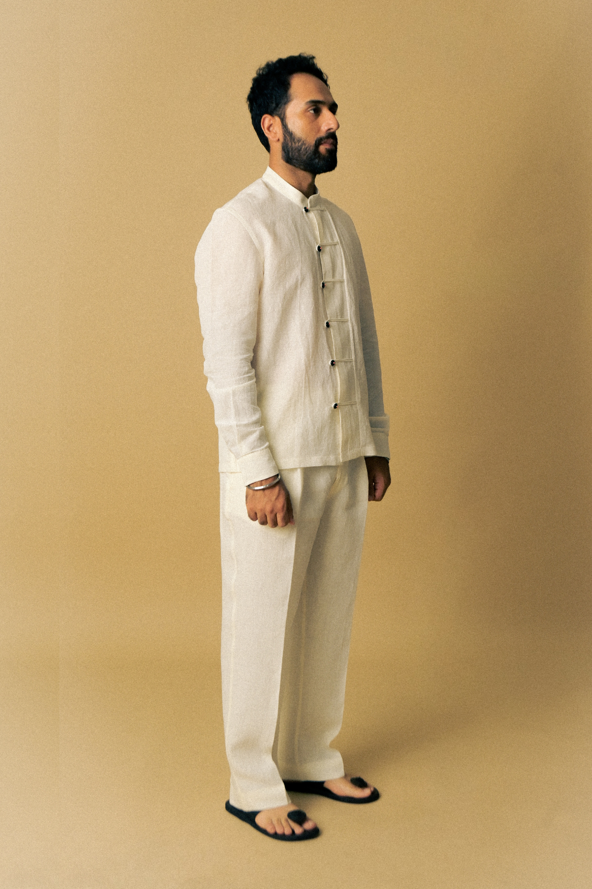 Cigar Shirt In 'Handloom White Linen'
