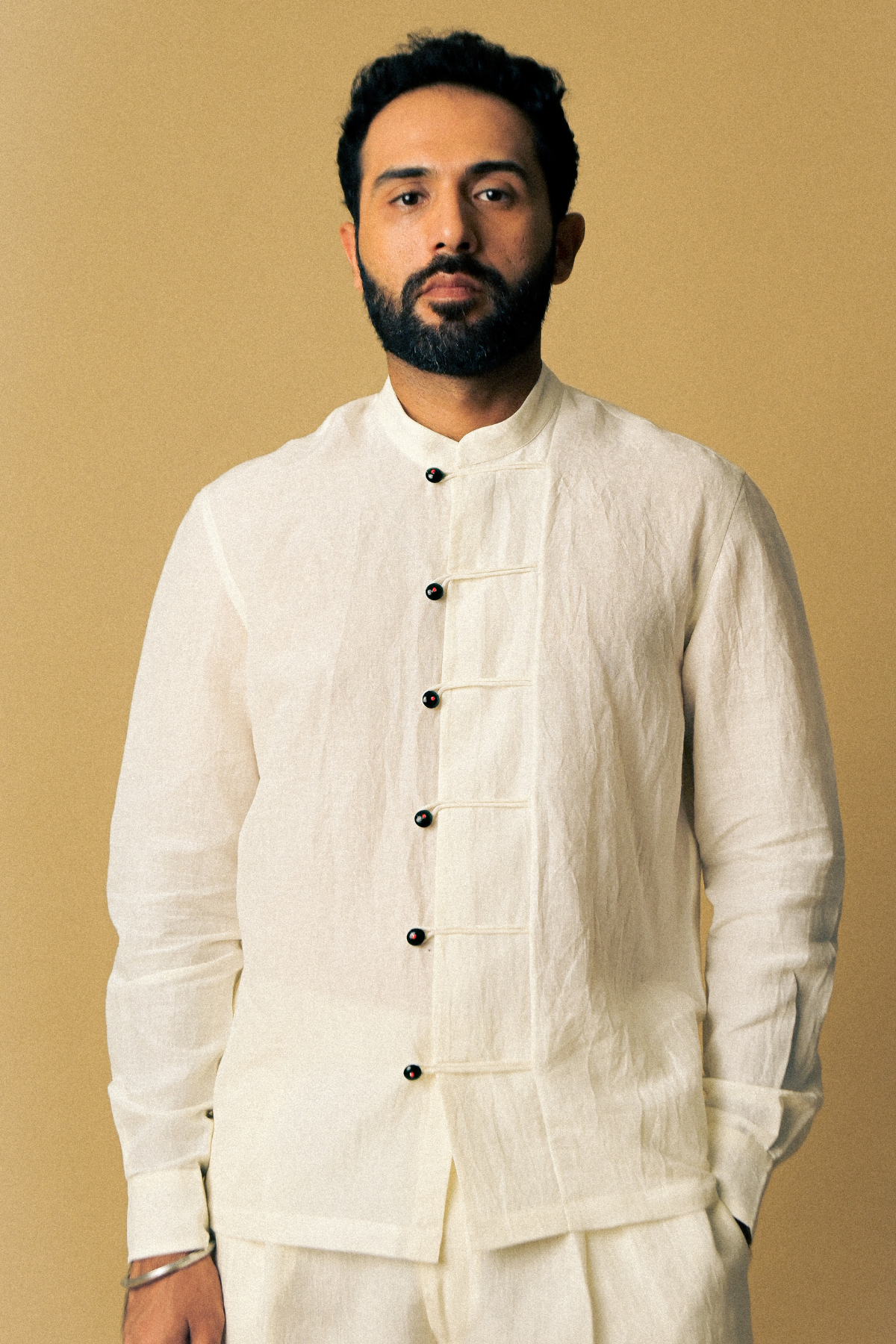 Cigar Shirt In 'Handloom White Linen'