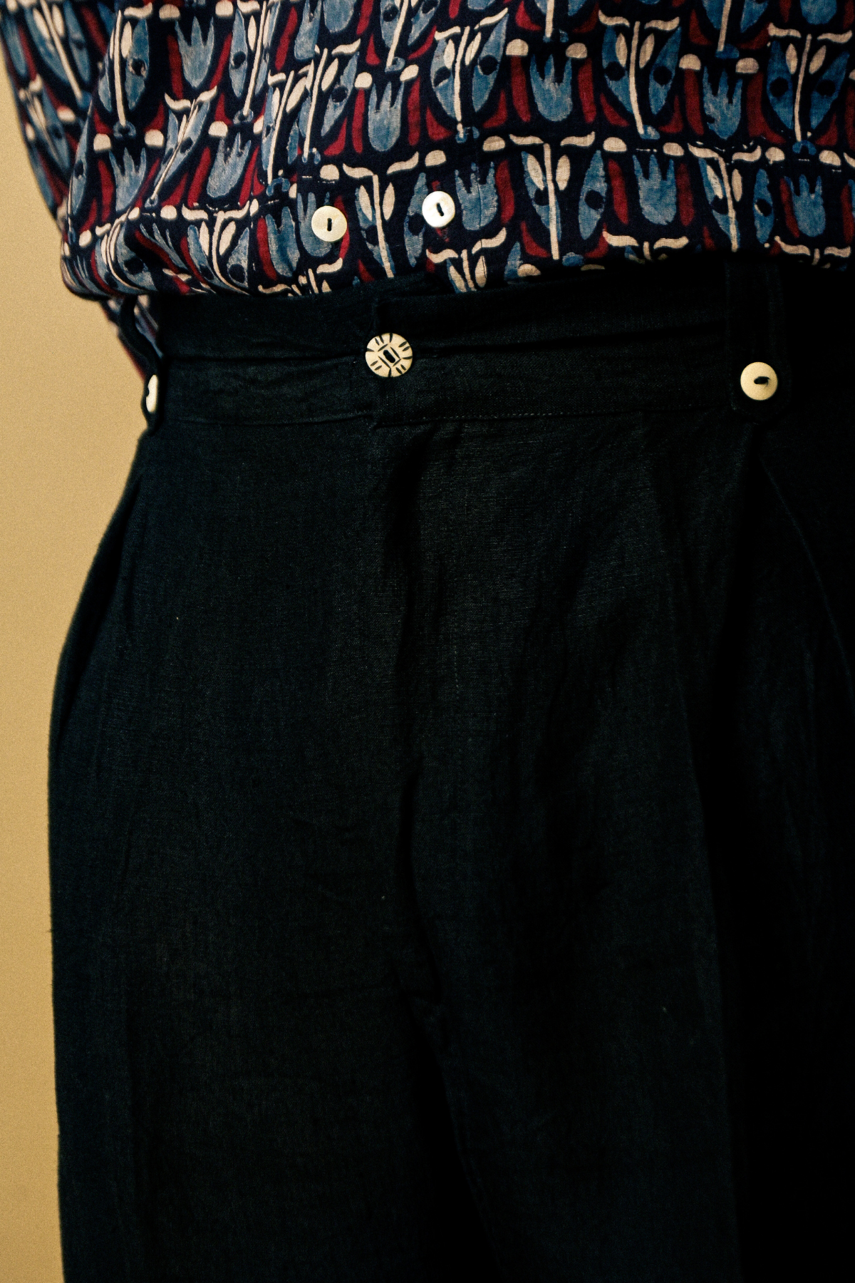 Seeker Pants In 'Handloom Black Linen'