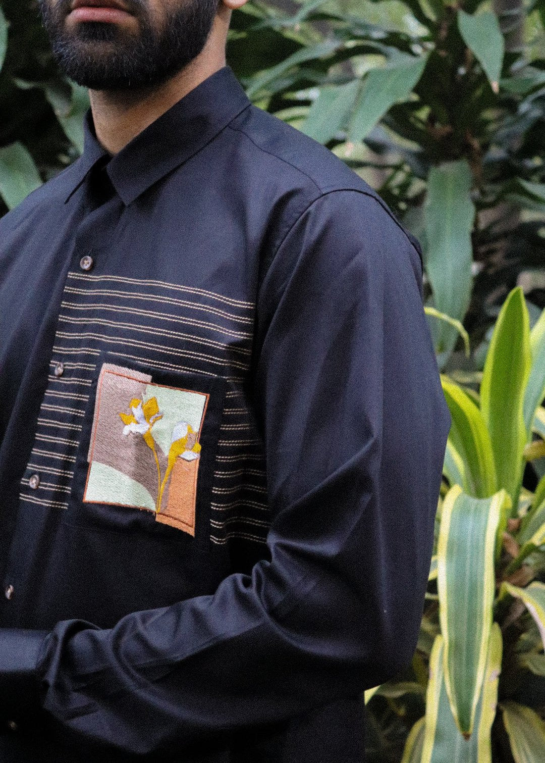 Paradiso Shirt – Cotton poplin, embroidered pockets, tailored fit.